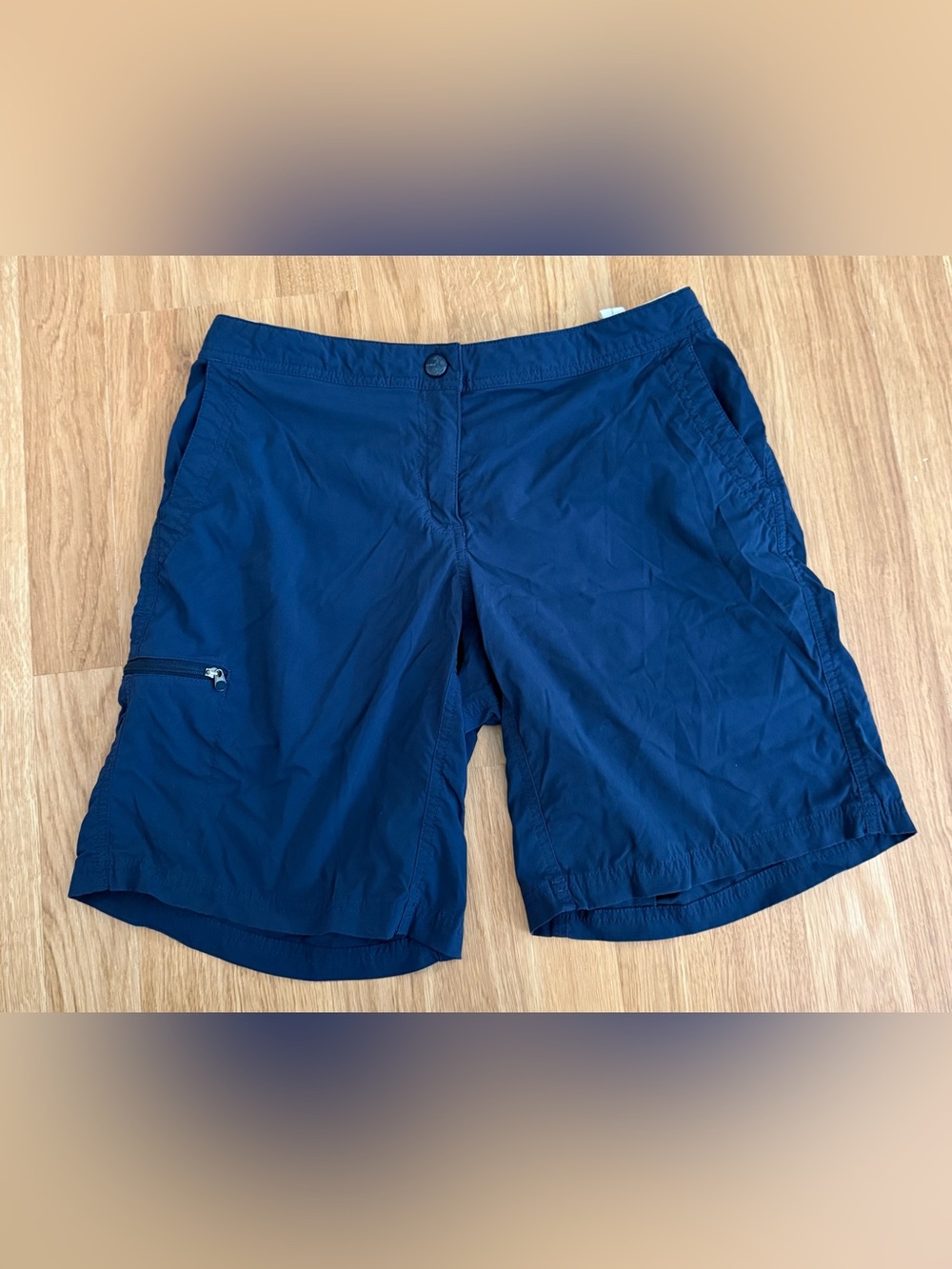 EUC L.L.Bean Women's Water-Repellent Comfort Trail Shorts - Blue - Size 6